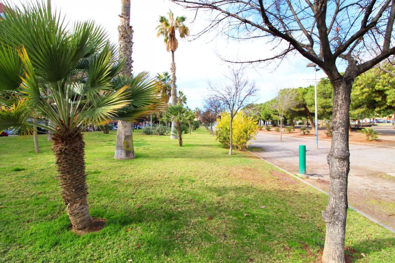 Global Properties, Los Claveles - Practico Apartamento Con Wifi En Sagunto Eksteriør billede