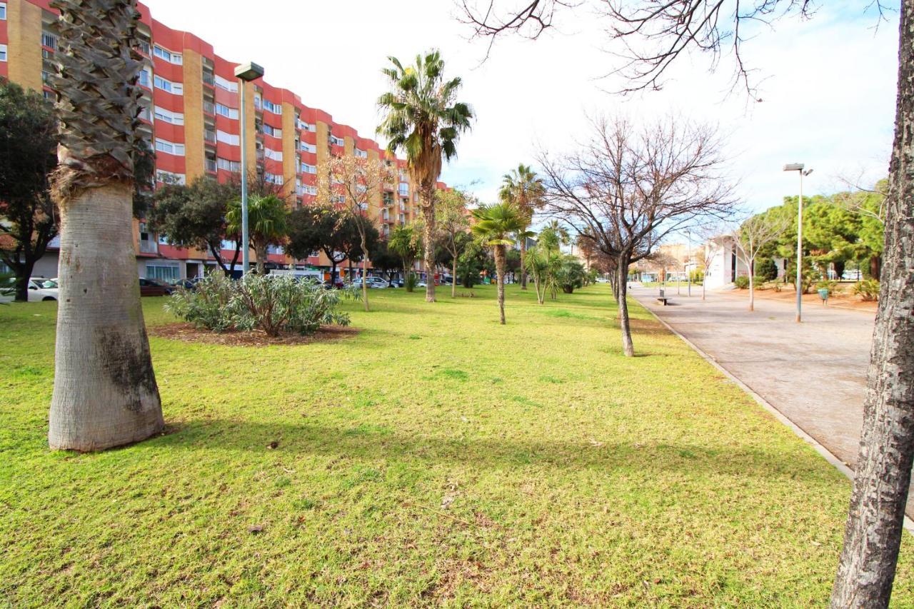 Global Properties, Los Claveles - Practico Apartamento Con Wifi En Sagunto Eksteriør billede