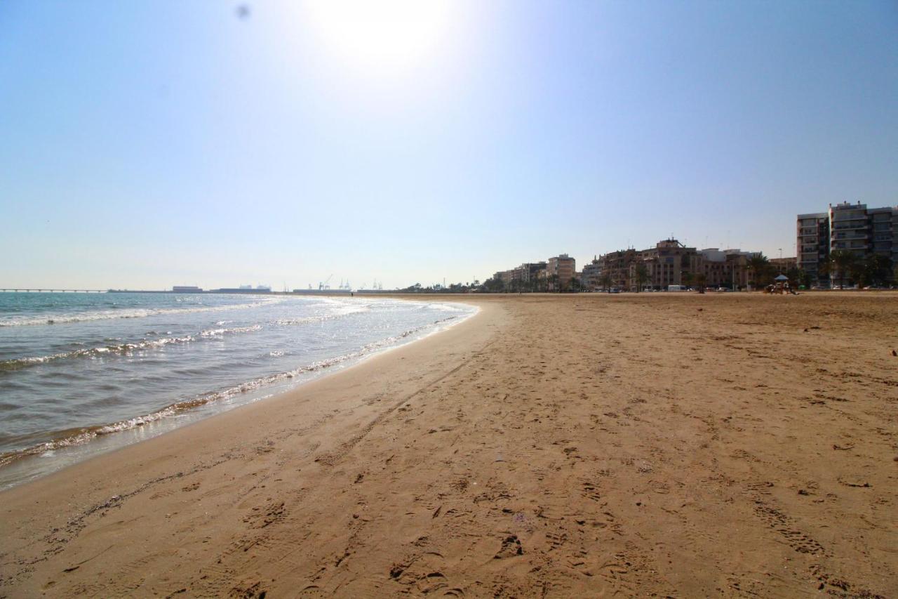 Global Properties, Los Claveles - Practico Apartamento Con Wifi En Sagunto Eksteriør billede